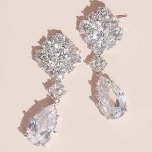 NEW David’s Bridal teardrop Crystal Earrings